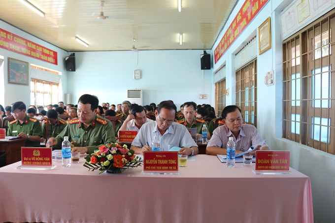 Công an thị xã Buôn Hồ tổ chức Hội nghị sơ kết công  tác Công an 6 tháng đầu năm 2019