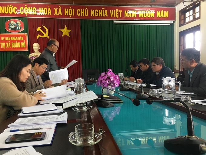 Thường trực HĐND thị xã tổ chức giám sát việc thực hiện Quy chế làm việc của UBND thị xã, các phòng, ban chuyên môn và UBND các xã, phường trên địa bàn thị xã nhiệm kỳ 2016-2021
