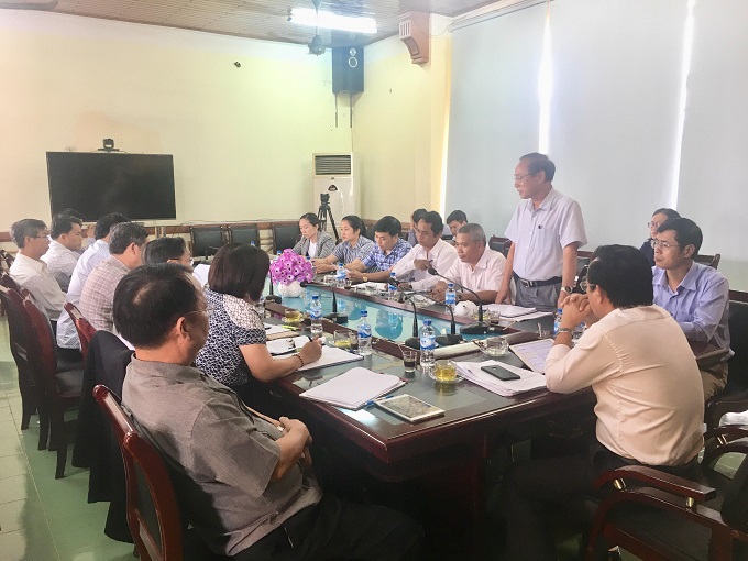 Đoàn giám sát của Hội đồng Nhân dân tỉnh Đắk Lắk giám sát việc chấp hành pháp luật về quản lý các cơ sở y tế và nâng cao chất lượng khám chữa bệnh  cho Nhân dân trên địa bàn thị xã Buôn Hồ