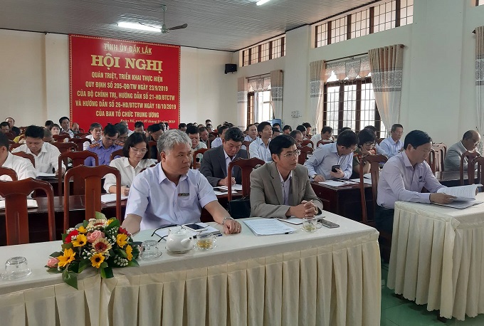 Hội nghị trực tuyến quán triệt, triển khai thực hiện Quy định 205-QĐ/TW, ngày 23/9/2019 của Bộ Chính trị, Hướng dẫn 21-HD/BTCTW và Hướng dẫn 26-HD/BTCTW, ngày 18/10/2019 của Ban Tổ chức Trung ương