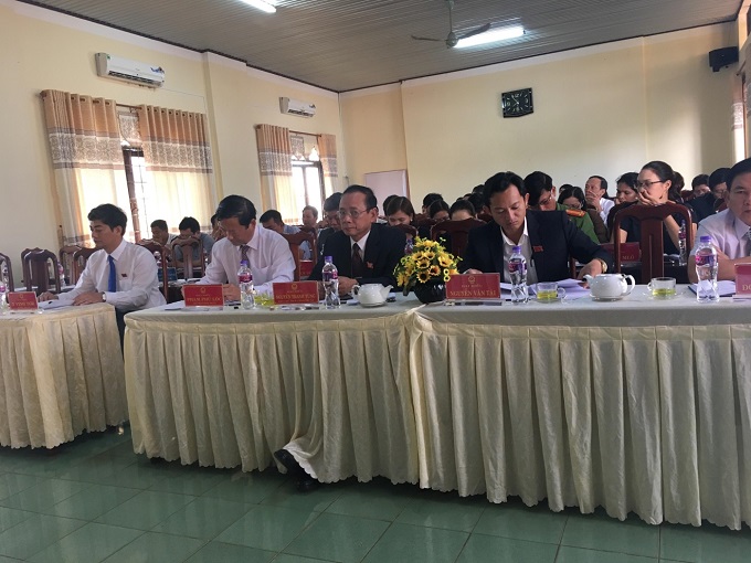 Kỳ họp bất thường Hội đồng nhân dân thị xã Buôn Hồ, khóa III, nhiệm kỳ 2016-2021