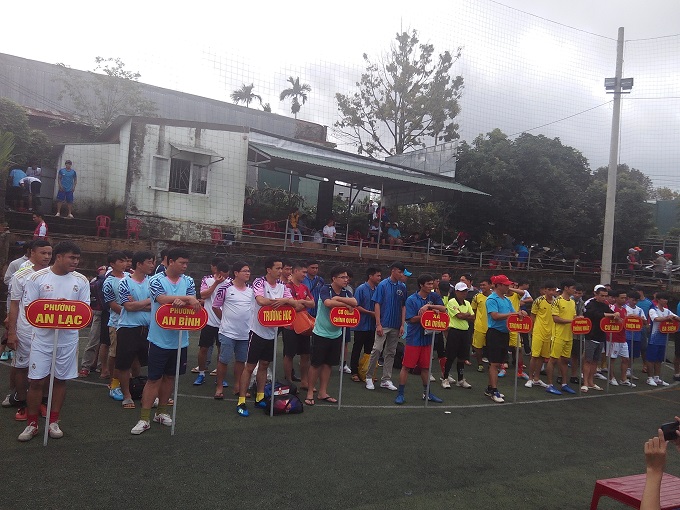 Đẩy mạnh phong trào luyện tập thể thao trong thanh niên