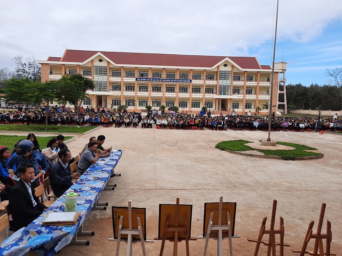 Tưng bừng các hoạt động kỷ niệm 70 năm Ngày truyền thống Học sinh – Sinh viên