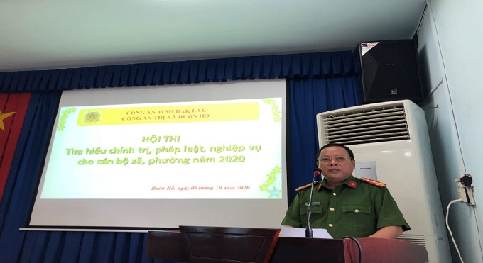 Công an thị xã Buôn Hồ tổ chức hội thi “Tìm hiểu chính trị, pháp luật, nghiệp vụ” cho cán bộ công an cấp xã, phường, thị trấn năm 2020.