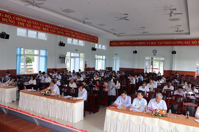 Thị ủy Buôn Hồ sơ kết 9 tháng đầu năm 2020, sơ kết thực hiện Nghị quyết số 11-NQ/TU, ngày 30/5/2019 của Ban Thường vụ Tỉnh ủy và tổng kết rút kinh nghiệm Đại hội