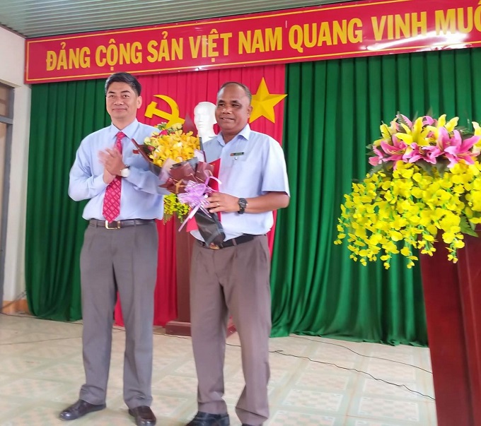 Thị ủy Buôn Hồ: Công bố các Quyết định về công tác cán bộ