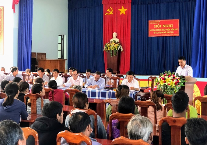 ĐỐI THOẠI GIỮA HỘ NGHÈO PHƯỜNG THỐNG NHẤT VỚI CÁC CƠ QUAN CHỨC NĂNG THỊ XÃ