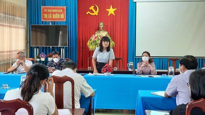 Đoàn công tác BCĐ phòng, chống dịch Covid-19 của tỉnh làm việc với BCĐ phòng, chống dịch Covid – 19 thị xã Buôn Hồ