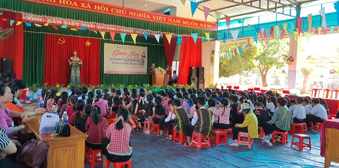 Phòng Giáo dục và Đào tạo thị xã Buôn Hồ tổ chức Giao lưu “Tiếng Việt của chúng em” dành cho học sinh dân tộc thiểu số năm học 2020-2021.