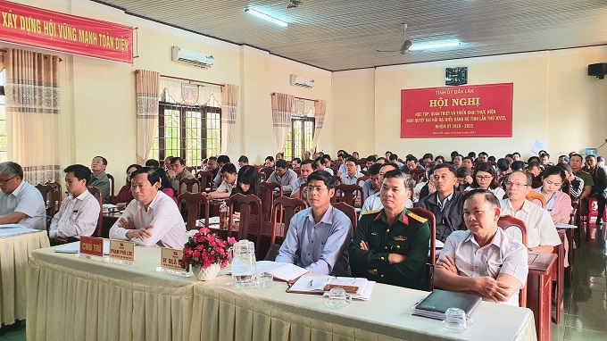 Hội nghị học tập, quán triệt và triển khai thực hiện Nghị quyết Đại hội đại biểu Đảng bộ tỉnh lần thứ XVII, nhiệm kỳ 2020-2025