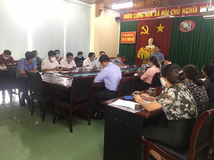 UBND thị xã chỉ đạo xử lý đất và tài sản trên đất sau khi thực hiện sáp nhập trường, các điểm trường trên địa bàn thị xã