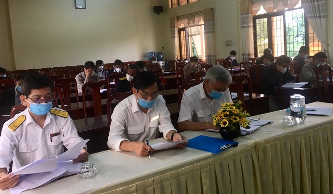 UBND thị xã tổ chức họp đẩy nhanh công tác thu ngân sách nhà nước năm 2021