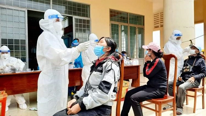 Thị xã Buôn Hồ tổ chức đón hàng trăm công dân từ các tỉnh, thành phía Nam trở về