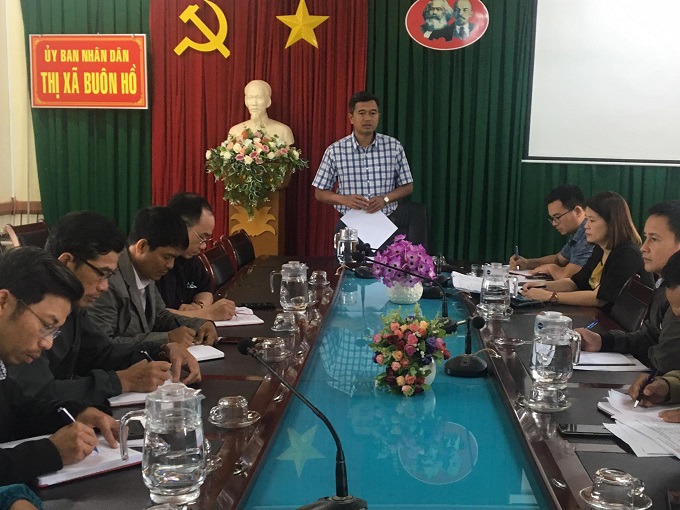 UBND thị xã đôn đốc việc triển khai công tác vệ sinh môi trường trên địa bàn thị xã năm 2021