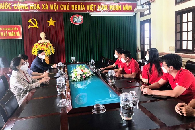 Tập đoàn TNG Holding Việt Nam tặng vật tư y tế hỗ trợ phòng chống dịch bệnh Covid-19