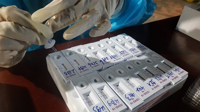 Tổ truy vết dịch Covid-19 thị xã Buôn Hồ: những bước chân thầm lặng.