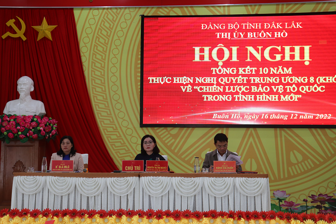 Ban Thường vụ Thị ủy tổ chức Hội nghị tổng kết 10 năm thực hiện Nghị quyết Trung ương 8 (khóa XI) về “Chiến lược bảo vệ tổ quốc trong tình hình mới"