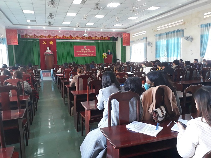 Liên đoàn Lao động thị xã Buôn Hồ tổ chức Hội nghị Ban Chấp hành mở rộng lần thứ XIV
