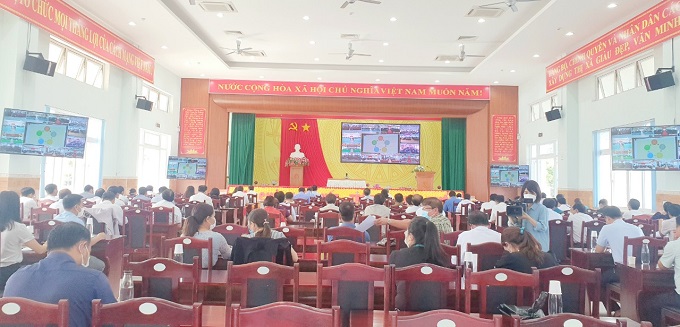Quán triệt và triển khai thực hiện Nghị quyết 06-NQ/TW của Bộ Chính trị  về quy hoạch, phát triển đô thị