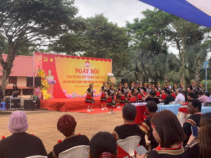 UBMTTQVN phường An Lạc tổ chức ngày Hội Đại đoàn kết liên khu dân cư Buôn Tring 1, 2, 3 Kỷ niệm 92 năm ngày truyền thống Mặt trận Tổ quốc Việt Nam