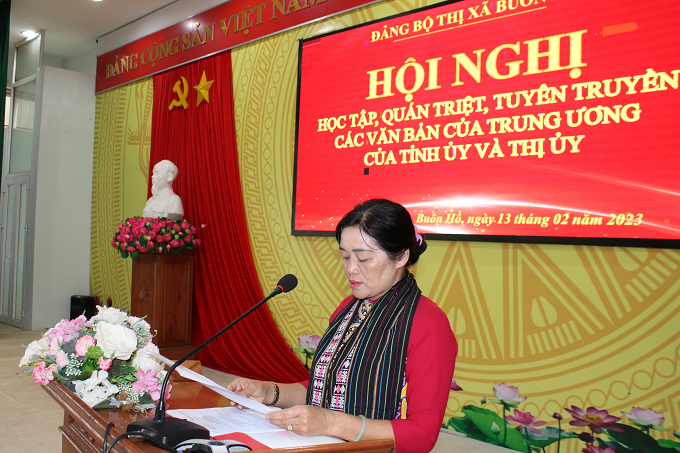 Thị ủy tổ chức Hội nghị quán triệt, phổ biến, tuyên truyền, triển khai, thực hiện các văn bản của Trung ương, của Tỉnh ủy và Thị ủy