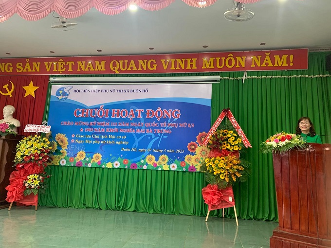 Hội LHPN thị xã Buôn Hồ tổ chức chuỗi hoạt động kỷ niệm 113 Ngày Quốc tế Phụ nữ 8/3.