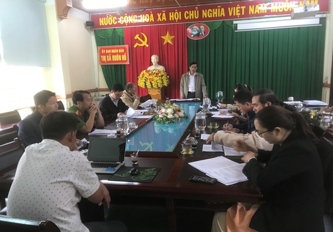 Họp Đoàn giám sát của Ban pháp chế HĐND thị xã về việc thực hiện pháp luật về xử lý vi phạm hành chính tại một số đơn vị trên địa bàn thị xã