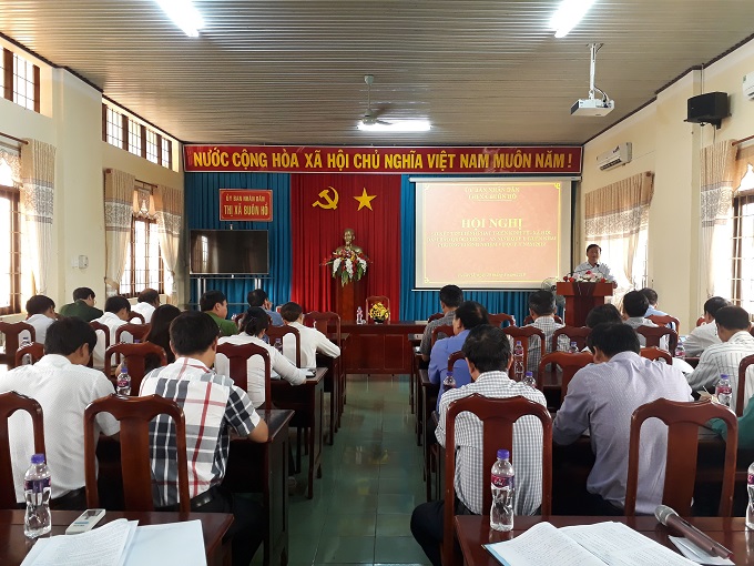 UBND thị xã Buôn Hồ họp thường kỳ quý I năm 2019