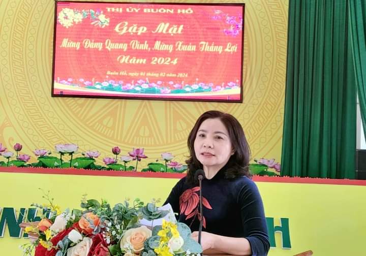 THỊ UỶ BUÔN HỒ GẶP MẶT MỪNG ĐẢNG QUANG VINH, MỪNG XUÂN THẮNG LỢI NĂM 2024.