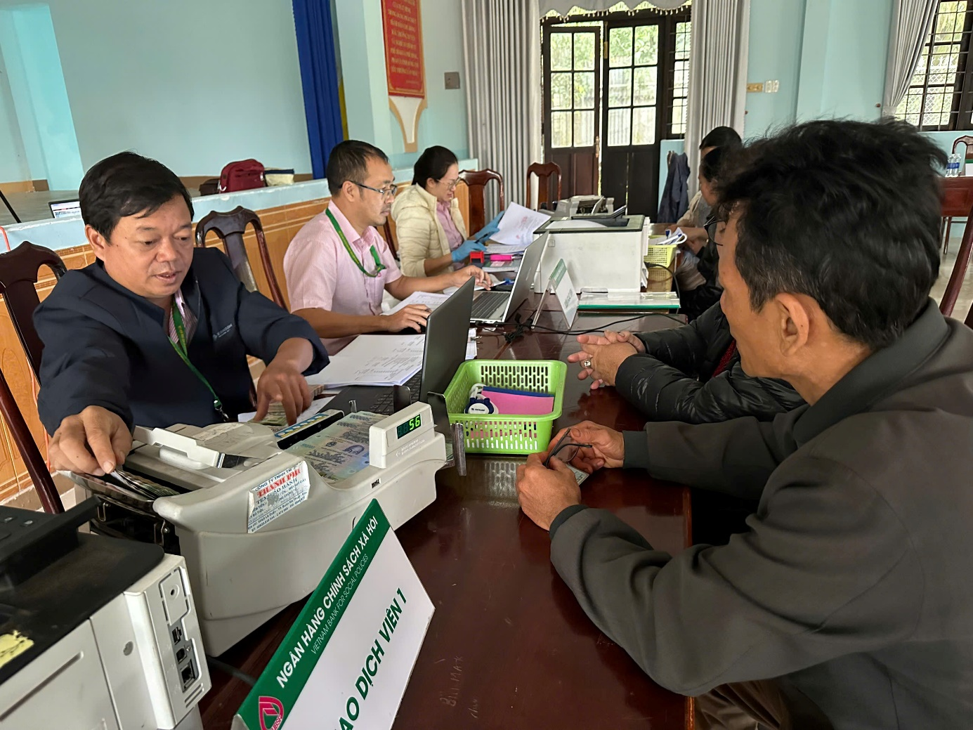 Giảm lãi suất cho vay một số chương trình tín dụng chính sách