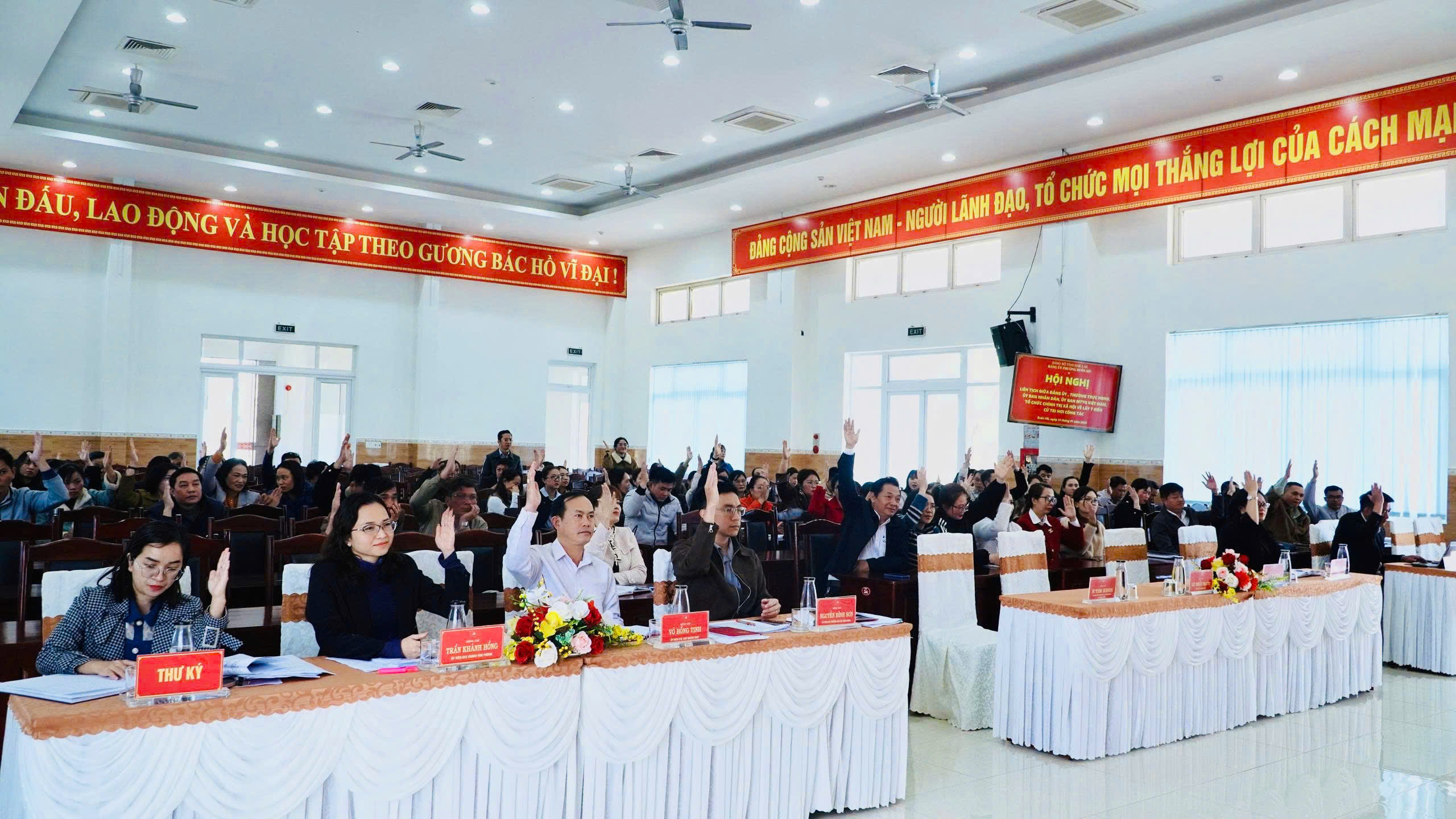 z7429064650230_55eebb5b505625501657b5c18261aa33