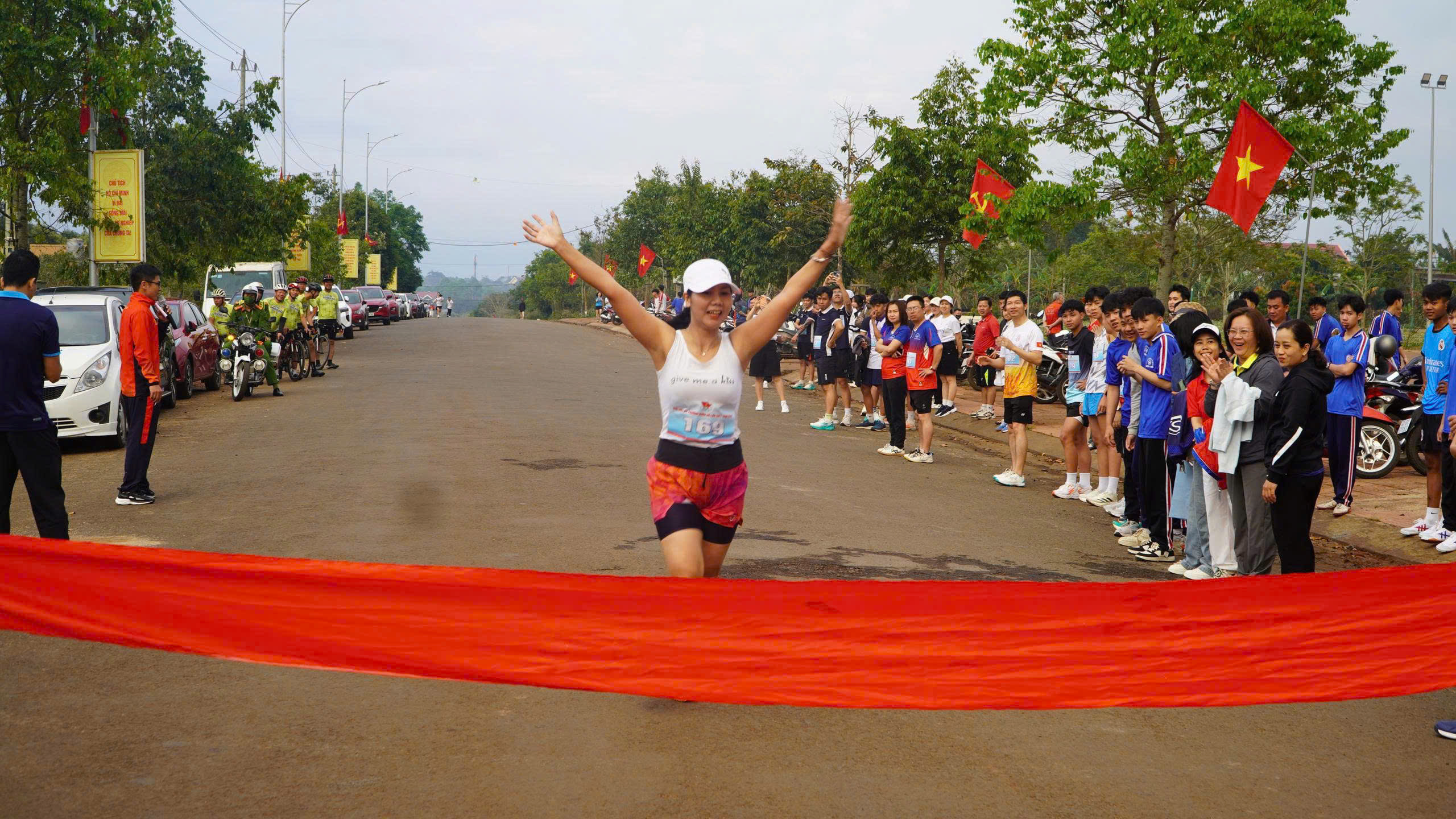 z7582157584131_36ecd7796c9197a6685376d759a508dc