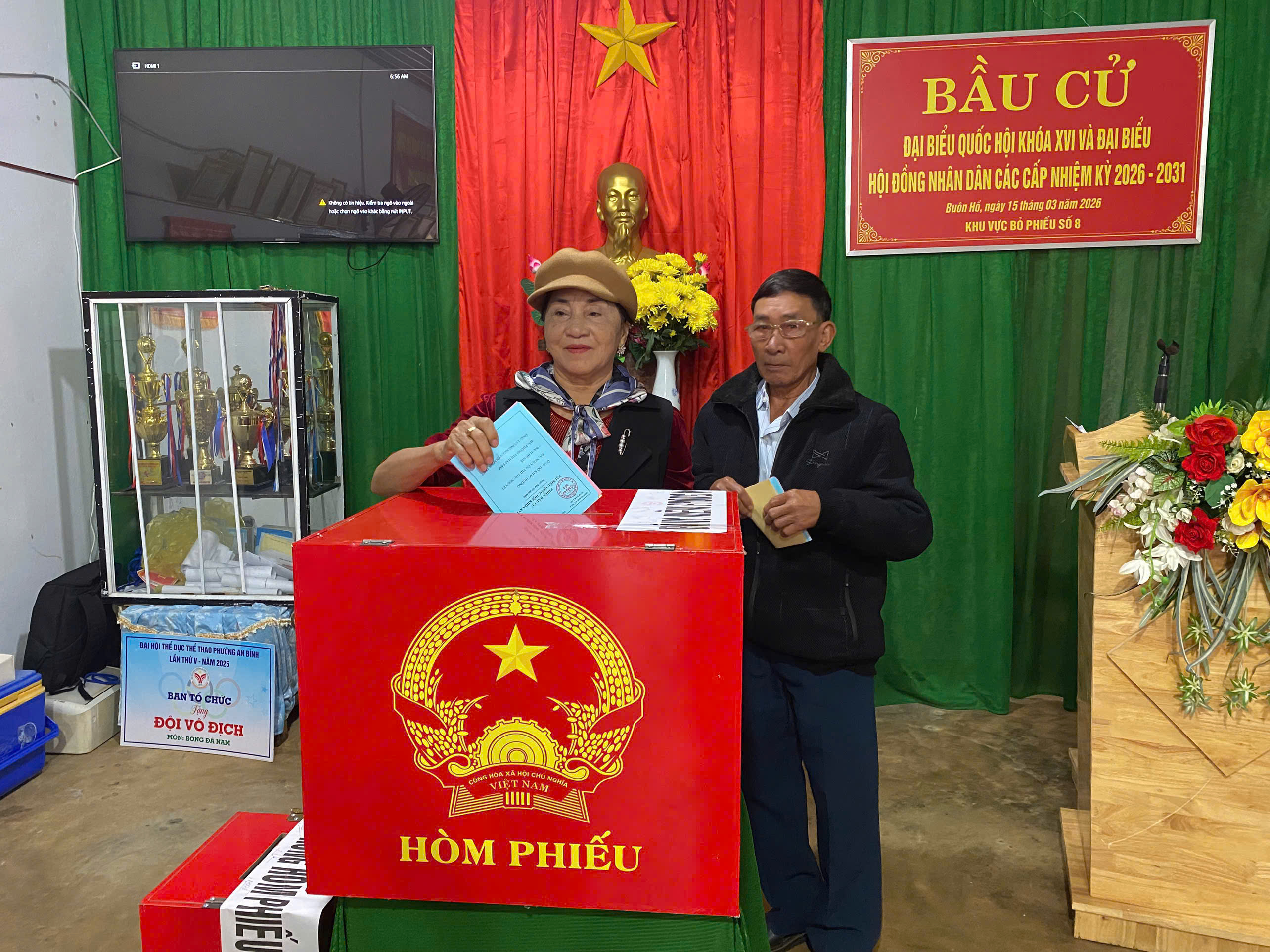 z7628121484963_4df6e9b5e69f1e817d44dcc4759035a3