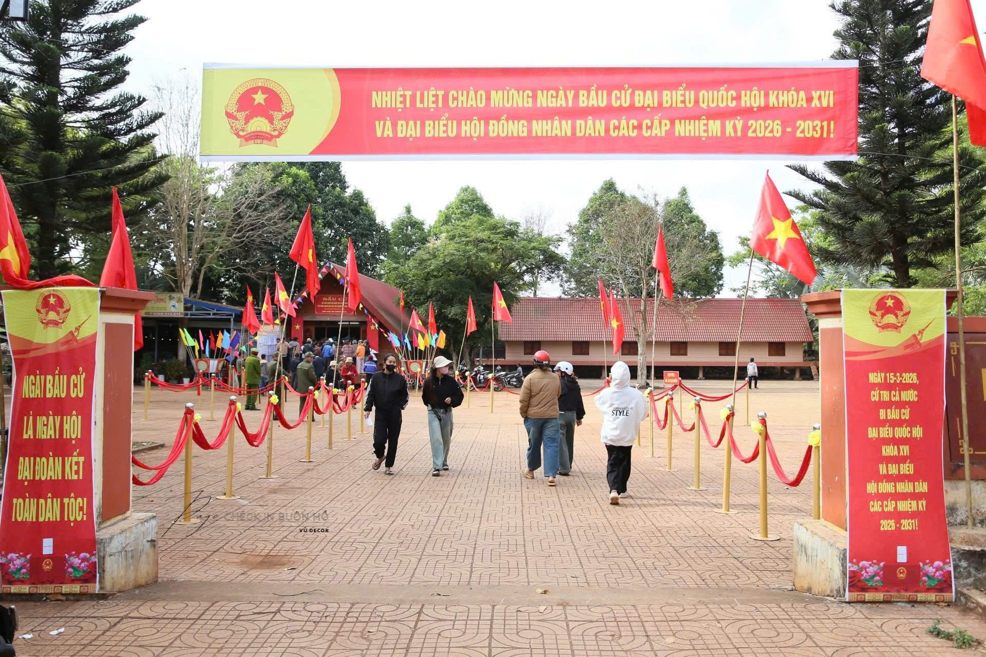 z7628121564542_4553cd805965db49e0d3aed7b8a4f8f9