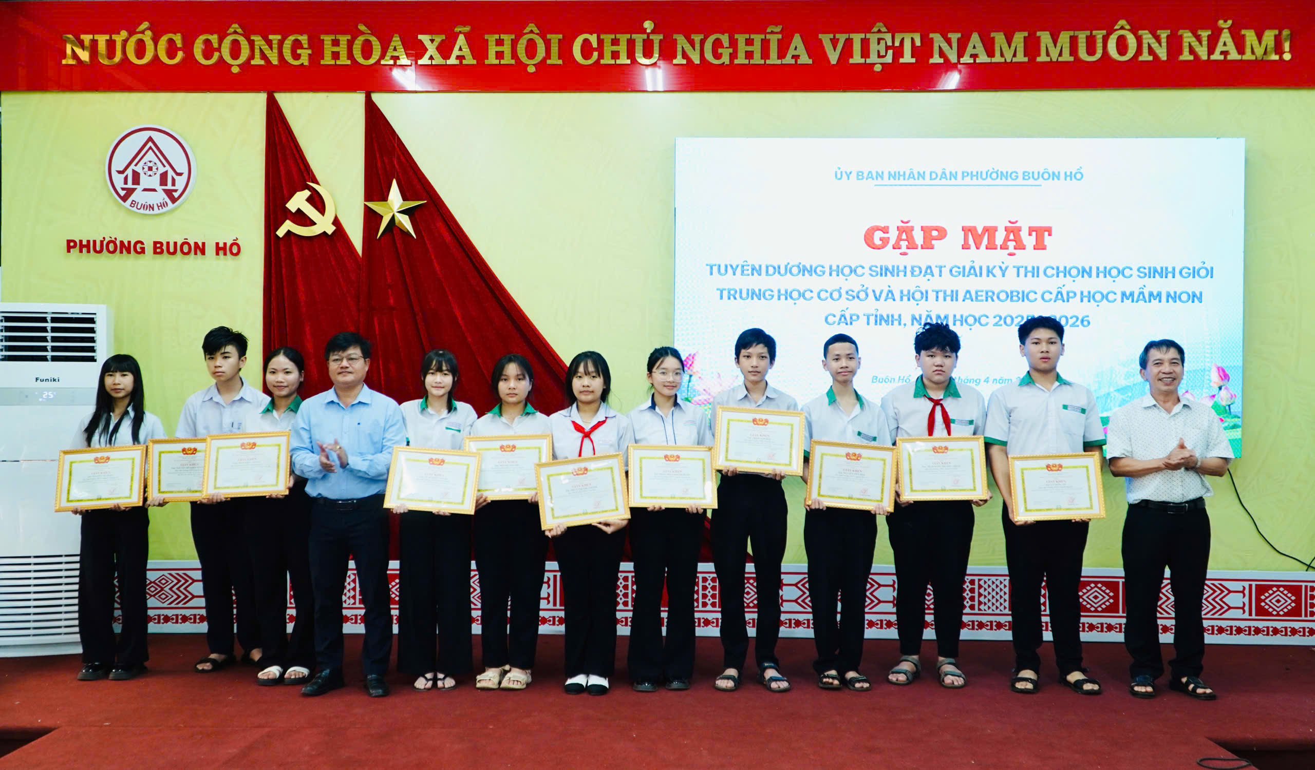 z7754687603157_29f41d87bc56c4d82b2172642c98e9b3