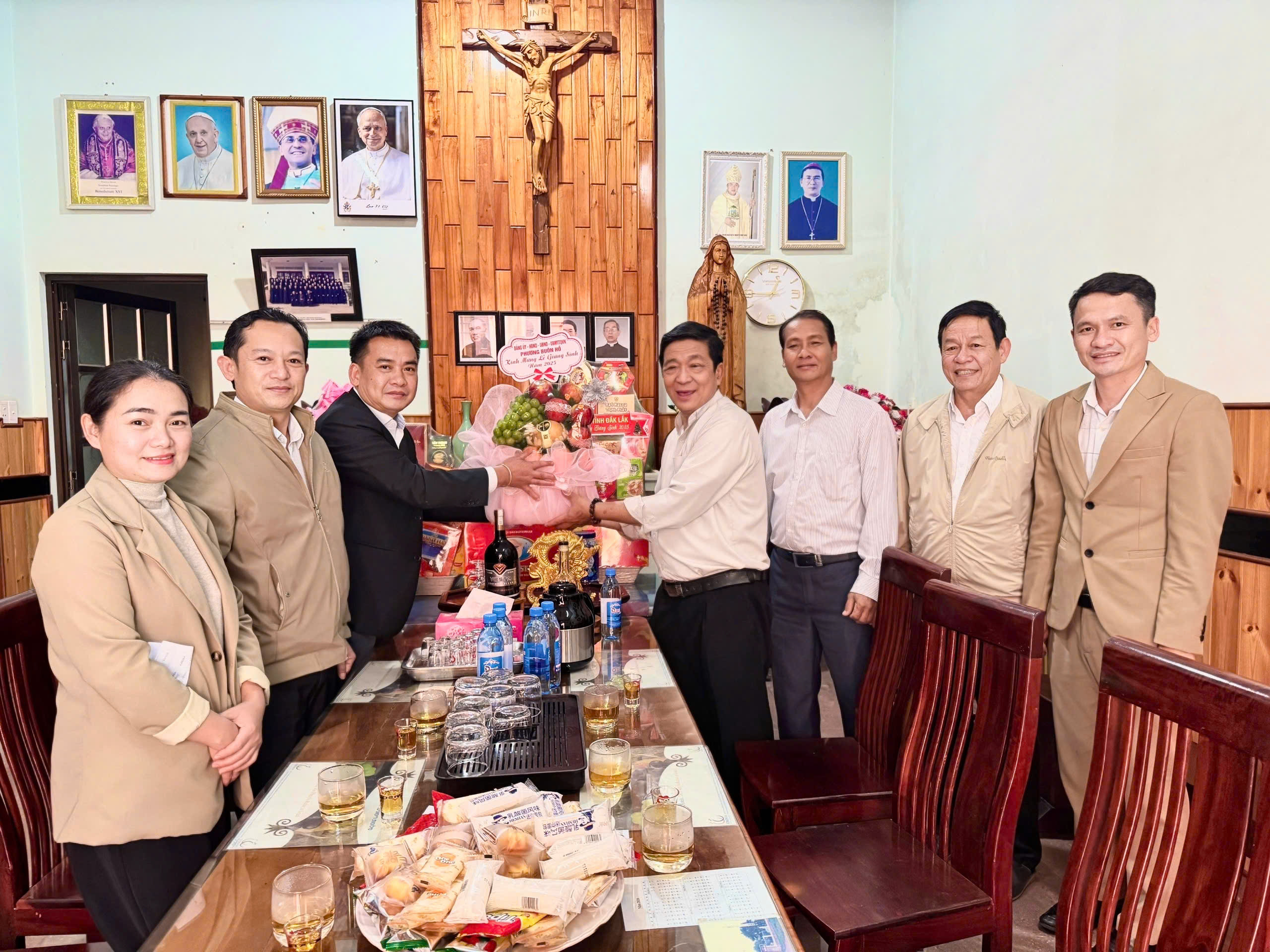 z7342367390335_2c379790802866bc56829490fc42360d